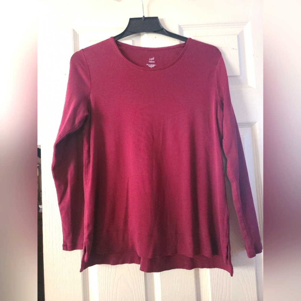 Long sleeve top burgundy